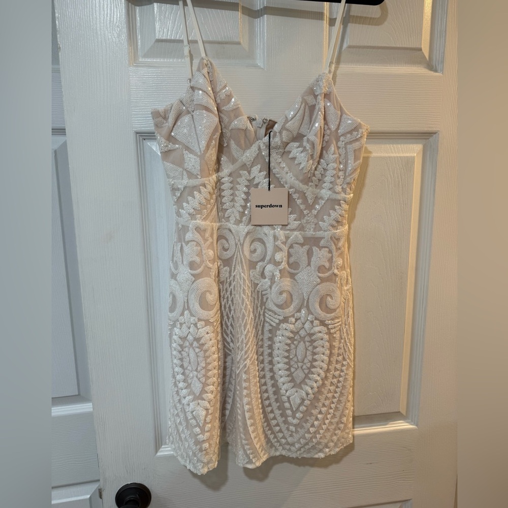 Tiff Mini Dress in White superdown